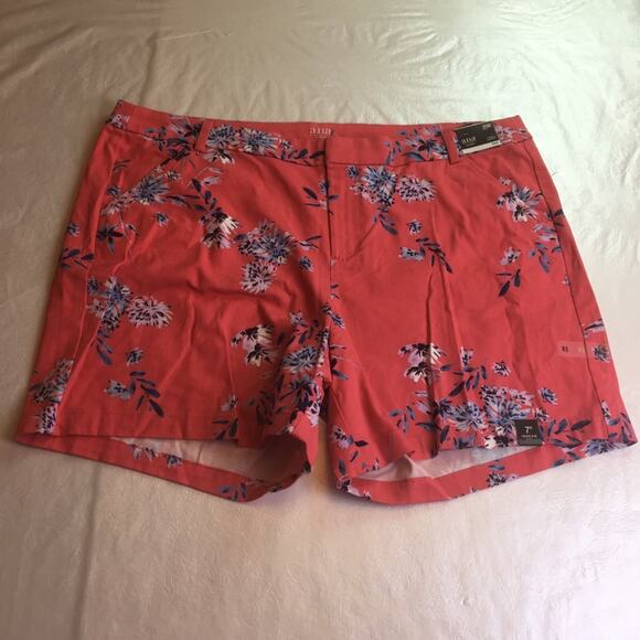 A.n.a Joanna floral twill shorts pink 20W - Picture 2 of 12
